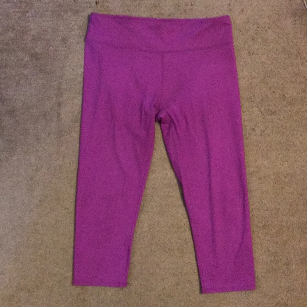 Fabletics crop pants size Large